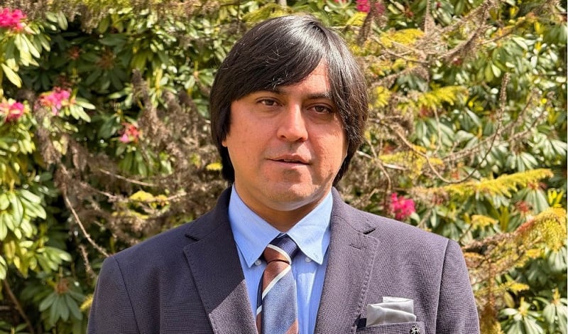Dr. Felipe Paredes se convierte en el primer Alumni en asumir como Decano de la Facultad de Ciencias Jurídicas y Sociales UACh Dr. Felipe Paredes se convierte en el primer Alumni en asumir como Decano de la Facultad de Ciencias Jurídicas y Sociales UACh