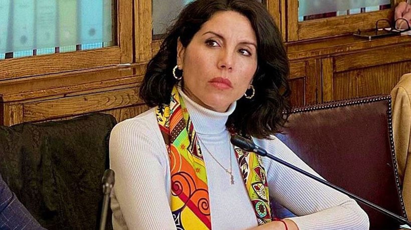 Senadora Gatica (RN) revela que fue diagnosticada con cáncer: “El camino por delante puede ser desafiante” Senadora Gatica (RN) revela que fue diagnosticada con cáncer: “El camino por delante puede ser desafiante”
