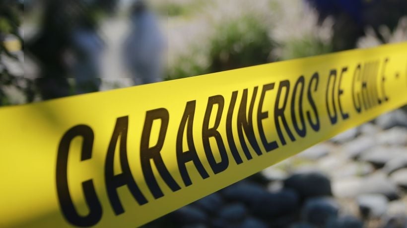 Asesinan a balazos a joven en Santiago: cámaras lo captaron huyendo de agresor