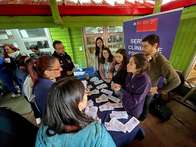 Valdivia: Realizaron tercera feria del Día Mundial de la Salud Mental