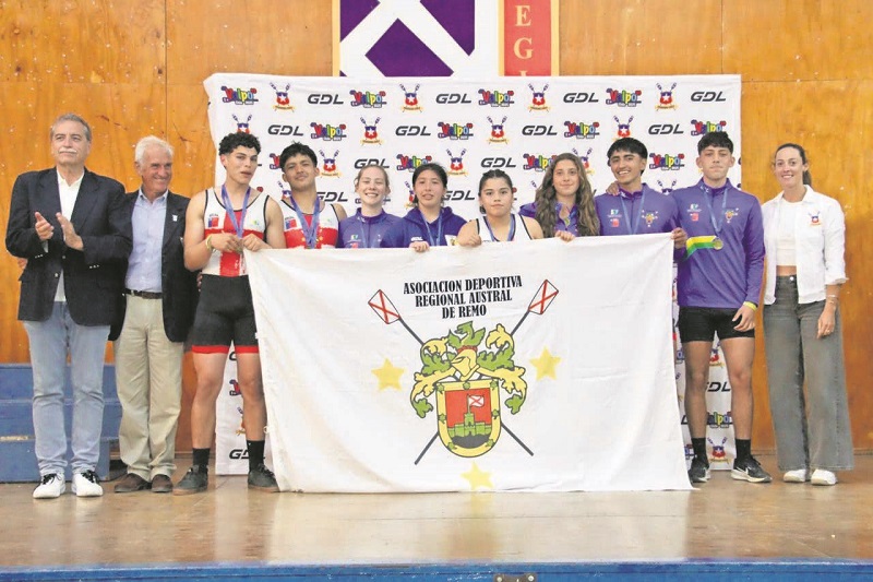 Remeros de Los Ríos logran positivos resultados en torneo Sudamericano