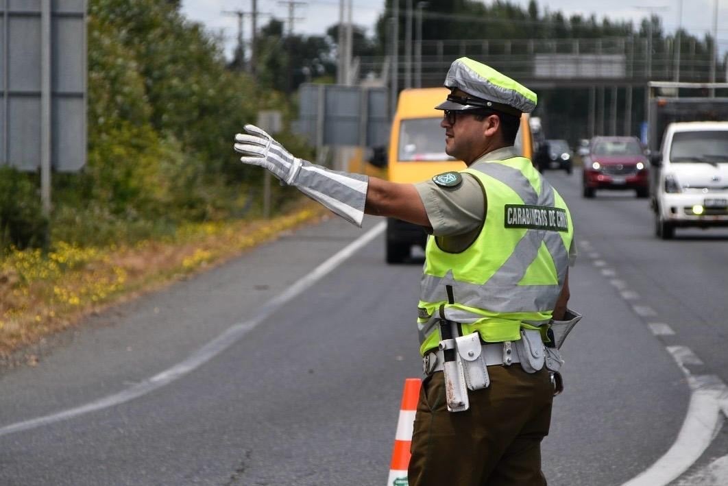Colisión múltiple en ruta a Cunco deja una víctima fatal