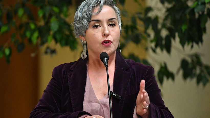 Diputada Placencia (PC) presidirá la comisión revisora del AC contra el juez Antonio Ulloa Diputada Placencia (PC) presidirá la comisión revisora del AC contra el juez Antonio Ulloa