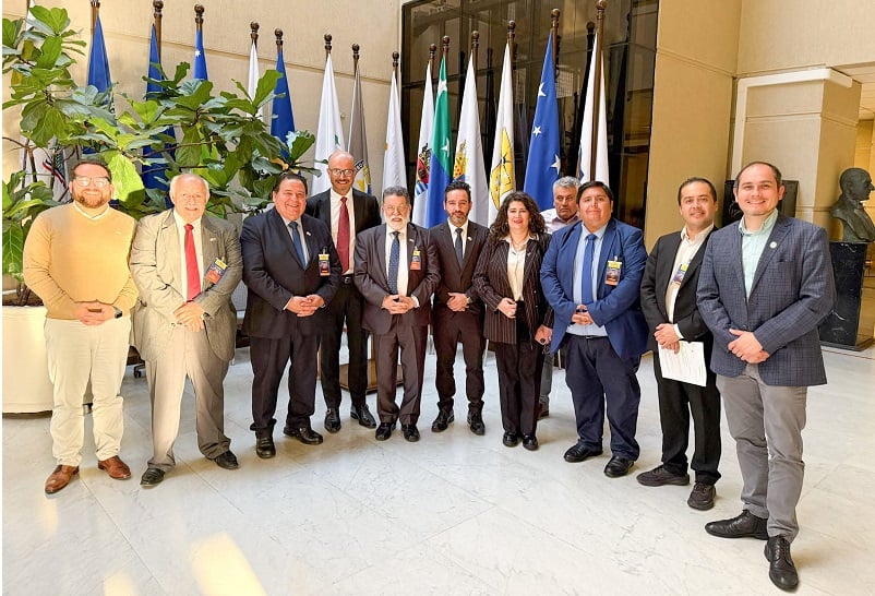 Gobierno Regional de Los Ríos presentó prioridades regionales en Comisión de Presupuesto 2026 del Senado Gobierno Regional de Los Ríos presentó prioridades regionales en Comisión de Presupuesto 2026 del Senado