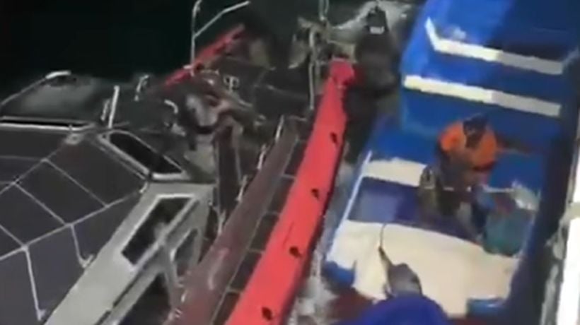 Ordenan la prisión preventiva de imputados por robo frustrado a tripulación de barco pesquero en la costa de Coronel Ordenan la prisión preventiva de imputados por robo frustrado a tripulación de barco pesquero en la costa de Coronel
