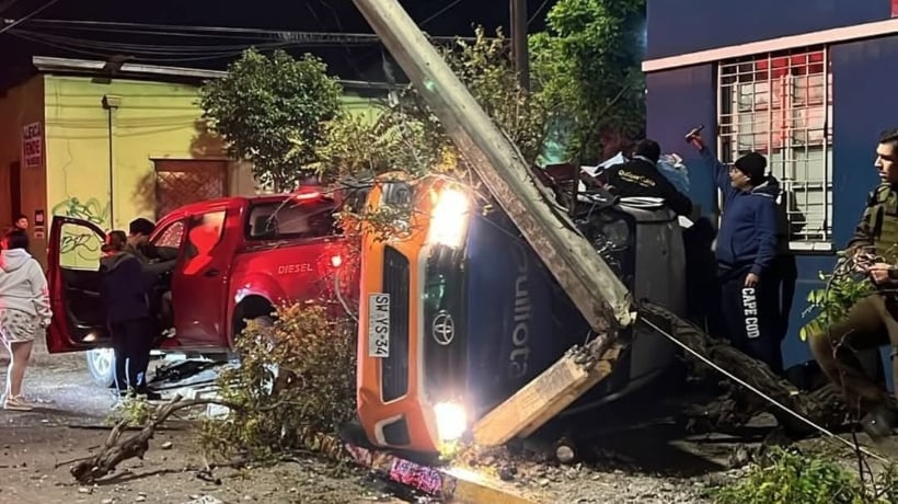 [FOTOS] Cuatro lesionados dejó accidente de patrulla mixta de seguridad municipal en el centro de Quillota