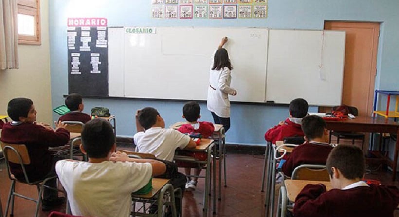 'Ausentismo crónico' supera el 42% en el primer semestre en Arica y Parinacota 'Ausentismo crónico' supera el 42% en el primer semestre en Arica y Parinacota