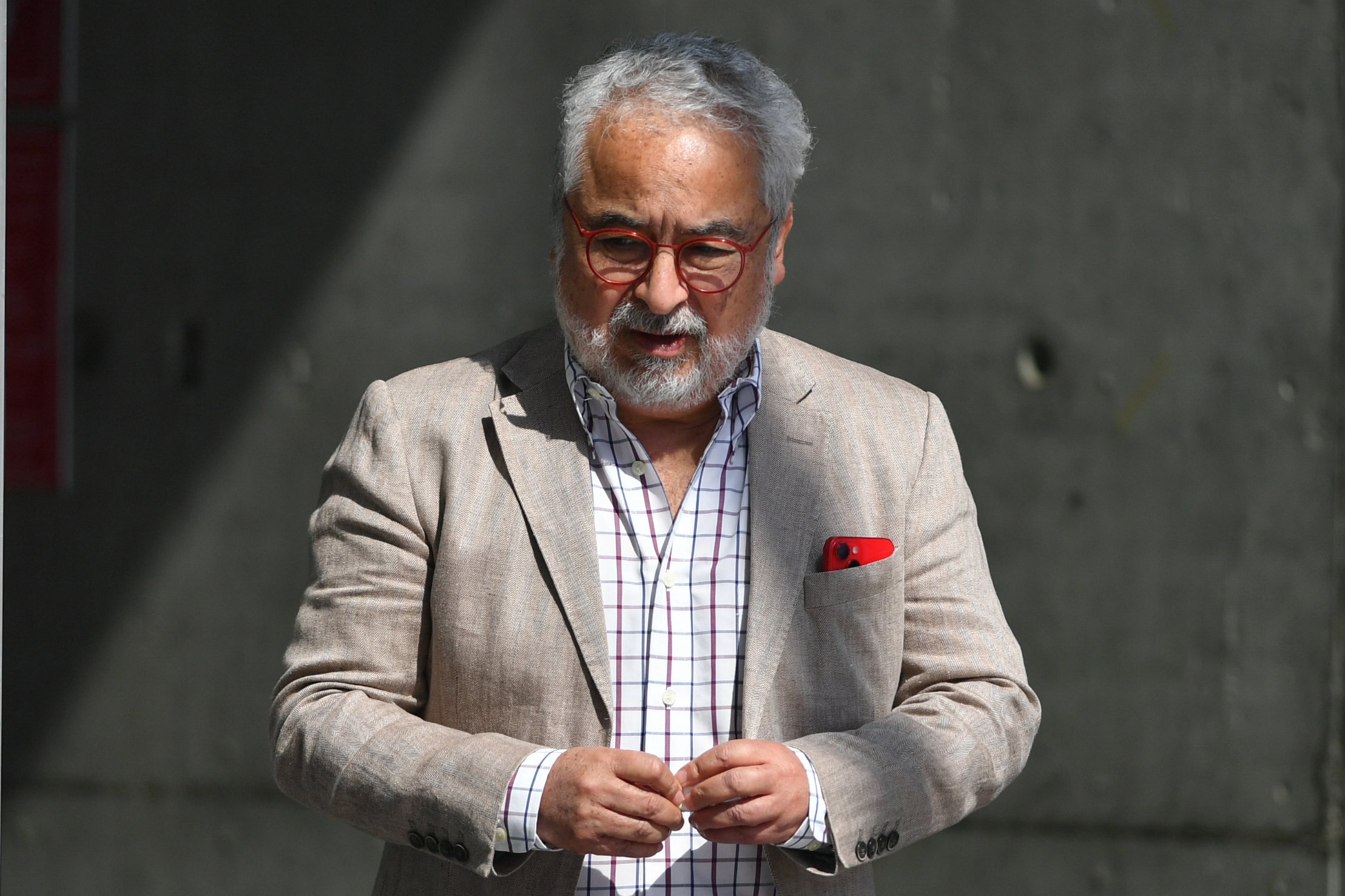 Tras revisión de cautelares: Mantienen arresto domiciliario total de Luis Hermosilla Tras revisión de cautelares: Mantienen arresto domiciliario total de Luis Hermosilla