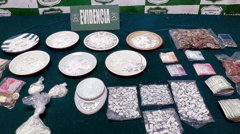 En menos de un mes: mujer vuelve a caer con drogas en segundo operativo a su casa En menos de un mes: mujer vuelve a caer con drogas en segundo operativo a su casa