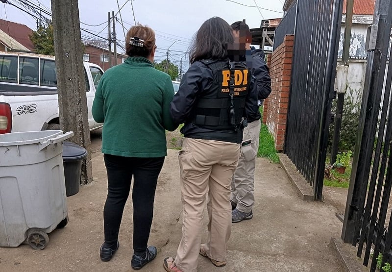 PDI notificó expulsiones a extranjeros en Valdivia PDI notificó expulsiones a extranjeros en Valdivia