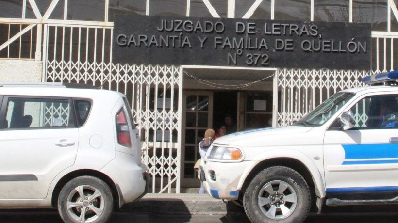 Joven acusa feroz ultraje en playa de Quellón: en la cárcel quedó imputado Joven acusa feroz ultraje en playa de Quellón: en la cárcel quedó imputado