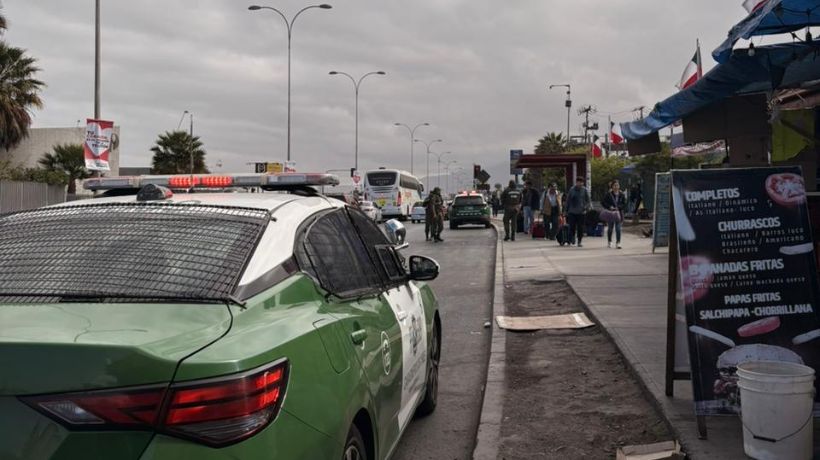 Seis prófugos son capturados durante despliegue policial en el Terminal de Buses de Antofagasta Seis prófugos son capturados durante despliegue policial en el Terminal de Buses de Antofagasta
