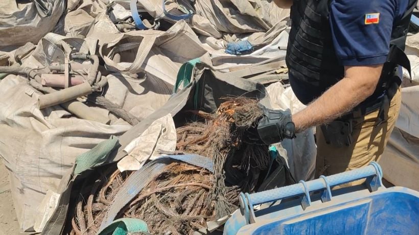 Descubren chatarrería ilegal en La Negra: incautan siete toneladas de cobre y bronce avaluadas en más de $48 millones Descubren chatarrería ilegal en La Negra: incautan siete toneladas de cobre y bronce avaluadas en más de $48 millones