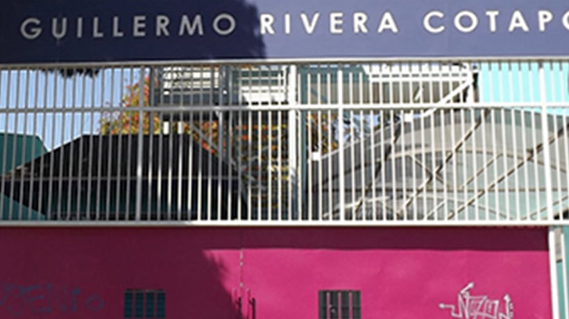 Estudiante fue asesinado a la salida de colegio en Viña del Mar: se trataría de un ajuste de cuentas Estudiante fue asesinado a la salida de colegio en Viña del Mar: se trataría de un ajuste de cuentas