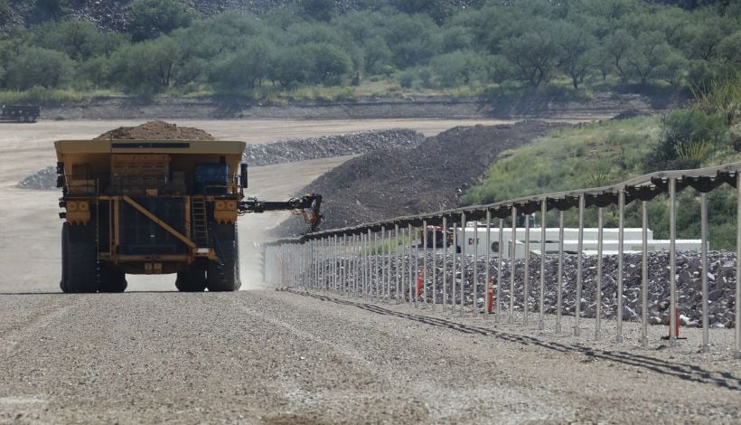 Electrificación promete reducir hasta 70% las emisiones de camiones de carga Electrificación promete reducir hasta 70% las emisiones de camiones de carga