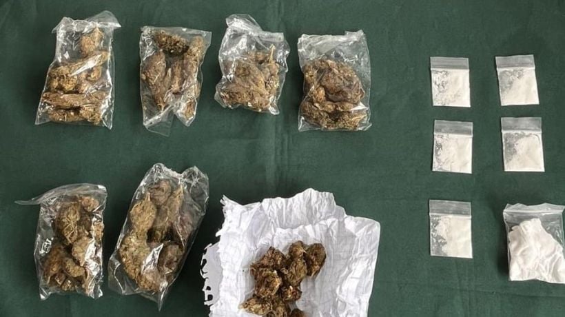 Adolescente es detenido por conducir sin licencia en Antofagasta: Portaba además drogas y un cuchillo Adolescente es detenido por conducir sin licencia en Antofagasta: Portaba además drogas y un cuchillo