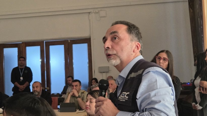 Superintendencia de Electricidad y Combustibles recibe 109 planes para resguardar infraestructura eléctrica ante incendios en el Biobío Superintendencia de Electricidad y Combustibles recibe 109 planes para resguardar infraestructura eléctrica ante incendios en el Biobío
