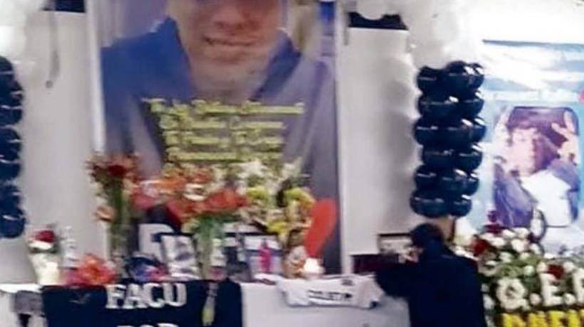 San Antonio despide en silencio al pescador fallecido en Perú: su familia pide esclarecer las causas de su muerte San Antonio despide en silencio al pescador fallecido en Perú: su familia pide esclarecer las causas de su muerte