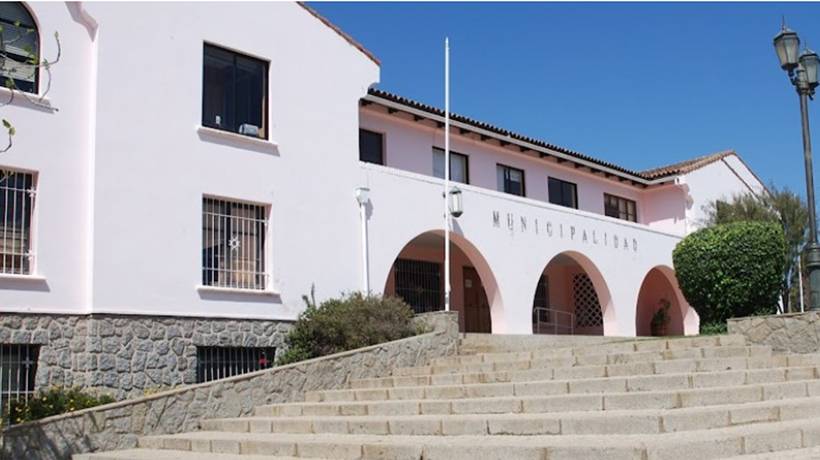 Alcalde de Algarrobo califica como “aberración” el error en tarifas eléctricas que afectó a todo el país Alcalde de Algarrobo califica como “aberración” el error en tarifas eléctricas que afectó a todo el país