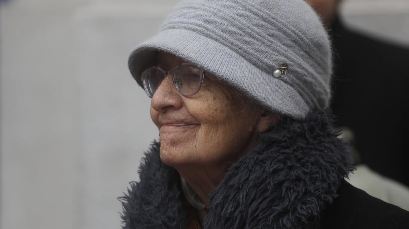 Más de 82 mil adultos mayores de la Región de Valparaíso recibirán aumento en la PGU Más de 82 mil adultos mayores de la Región de Valparaíso recibirán aumento en la PGU
