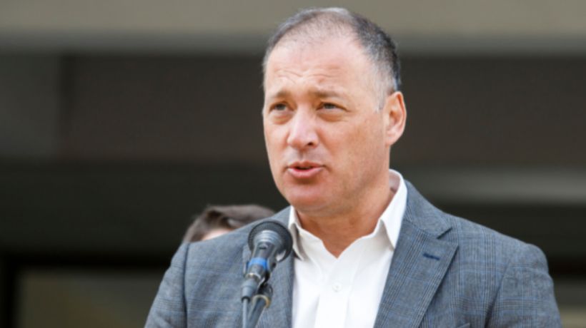 Presidente de la Cámara de Diputados confirma disposición para sesión especial por ley corta que rebaje cuentas de luz Presidente de la Cámara de Diputados confirma disposición para sesión especial por ley corta que rebaje cuentas de luz