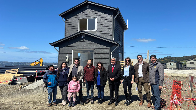 Más de 125 familias castreñas ven con esperanza los avances del proyecto habitacional Antukuyen 3 Más de 125 familias castreñas ven con esperanza los avances del proyecto habitacional Antukuyen 3