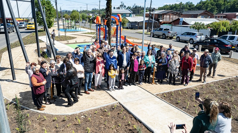 En Lautaro inauguran los nuevos bandejones de la Avenida Brasil En Lautaro inauguran los nuevos bandejones de la Avenida Brasil