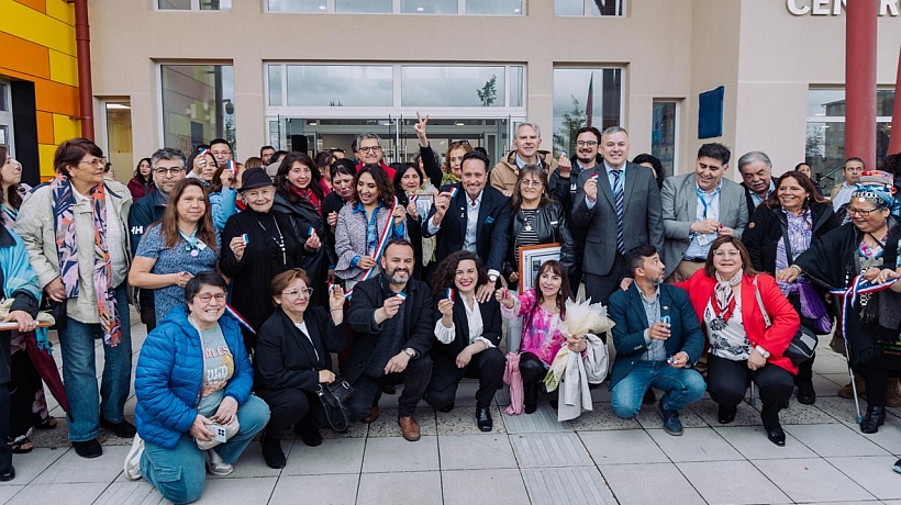 Nuevo Centro de Salud Familiar de Alerce fue inaugurado oficialmente Nuevo Centro de Salud Familiar de Alerce fue inaugurado oficialmente