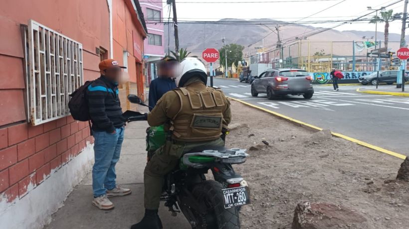 Cinco personas son detenidas durante fiscalizaciones en el centro de Iquique Cinco personas son detenidas durante fiscalizaciones en el centro de Iquique