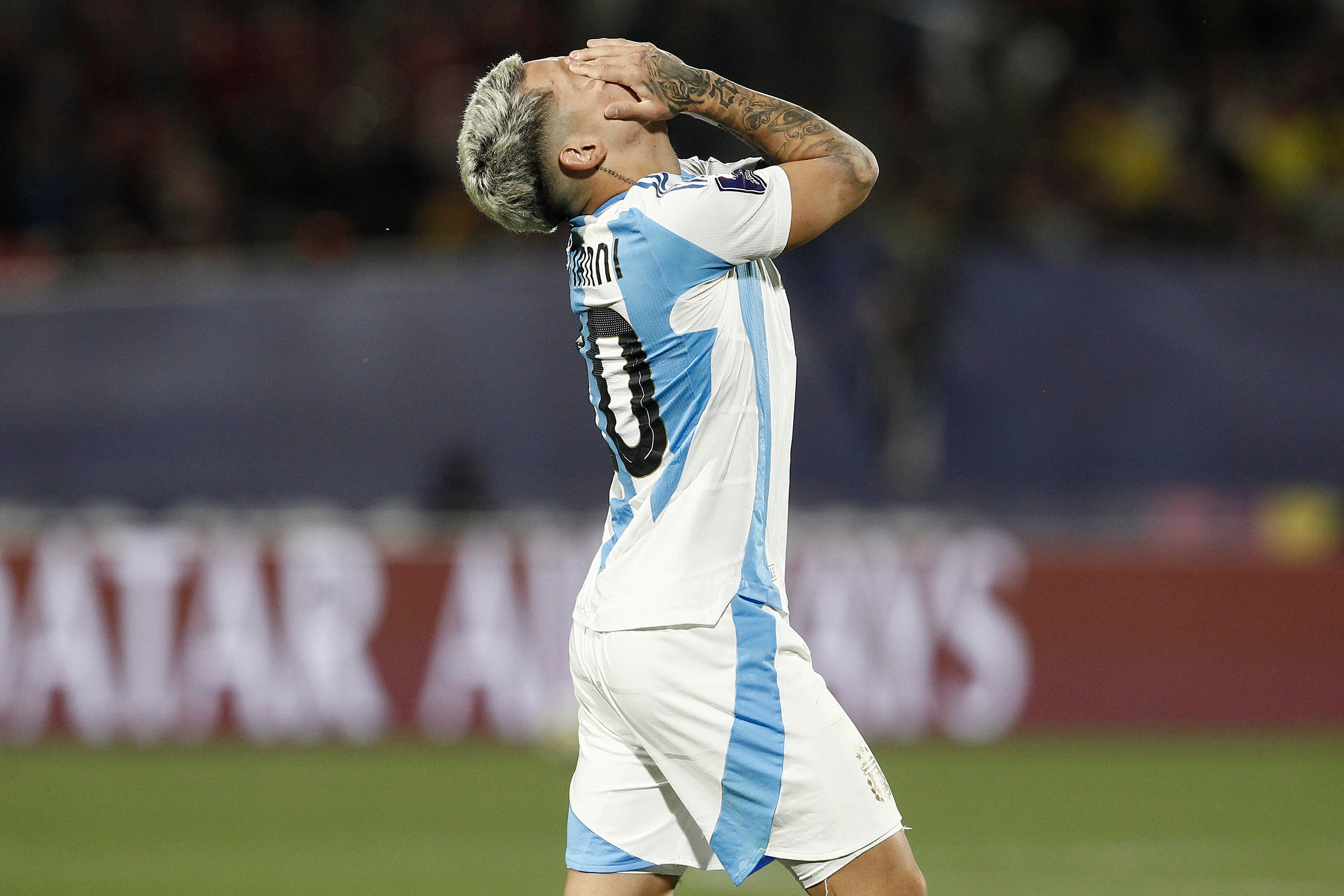 Prestianni volvió a lanzar dardos contra Chile y se refirió a Arturo Vidal Prestianni volvió a lanzar dardos contra Chile y se refirió a Arturo Vidal