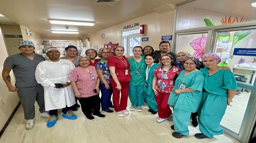 Hospital de Iquique recibió a gemelas y a trillizos en la misma jornada Hospital de Iquique recibió a gemelas y a trillizos en la misma jornada