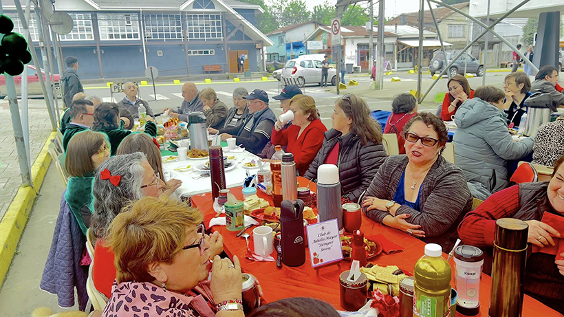 Más de 150 adultos mayores participaron en Encuentro Urbano en Río Negro Más de 150 adultos mayores participaron en Encuentro Urbano en Río Negro