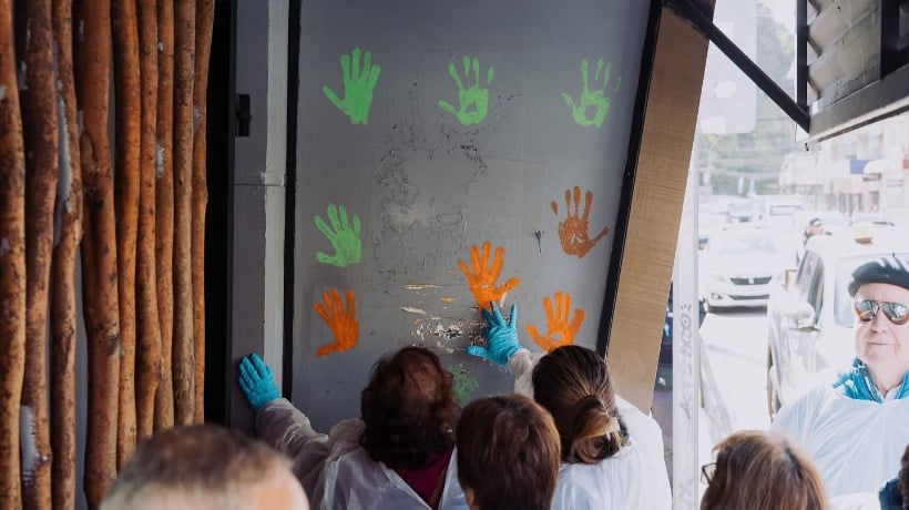 Personas mayores de Puerto Montt dejan sus huellas en paraderos Personas mayores de Puerto Montt dejan sus huellas en paraderos