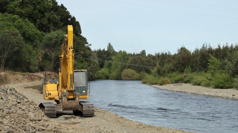 Inician obras de defensas fluviales para evitar desbordes en Mulchén Inician obras de defensas fluviales para evitar desbordes en Mulchén