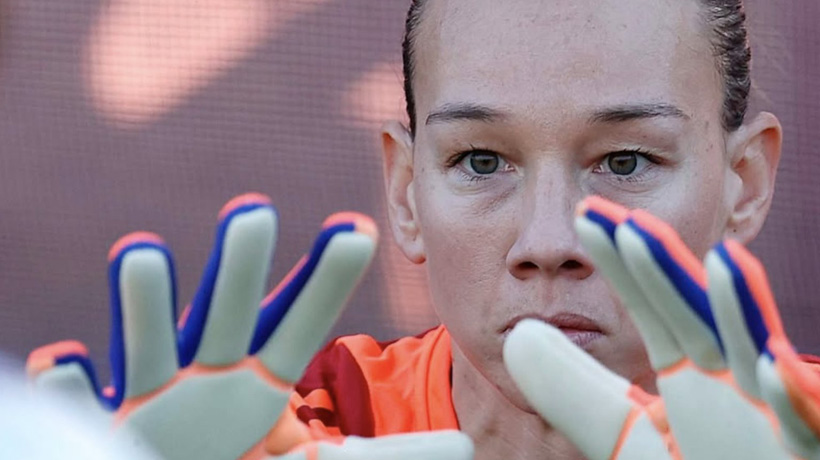 La Roja femenina inicia proceso clasificatorio al mundial con el retorno de Christiane Endler La Roja femenina inicia proceso clasificatorio al mundial con el retorno de Christiane Endler