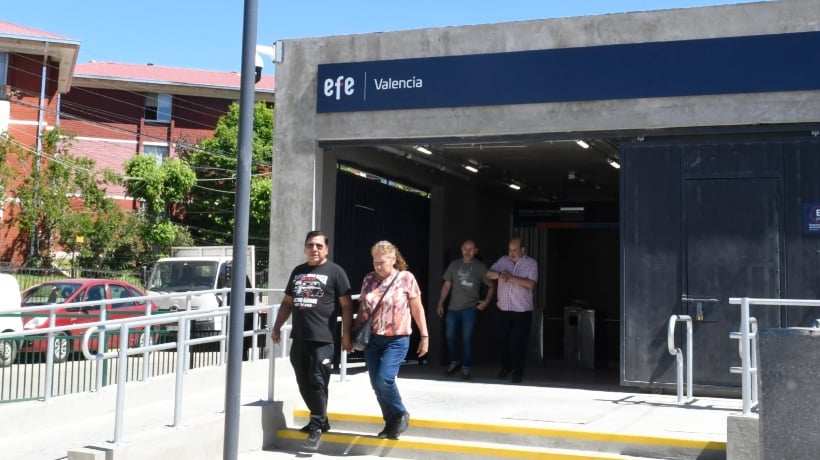[FOTOS] EFE Valparaíso realizó la primera prueba con pasajeros en Estación Valencia