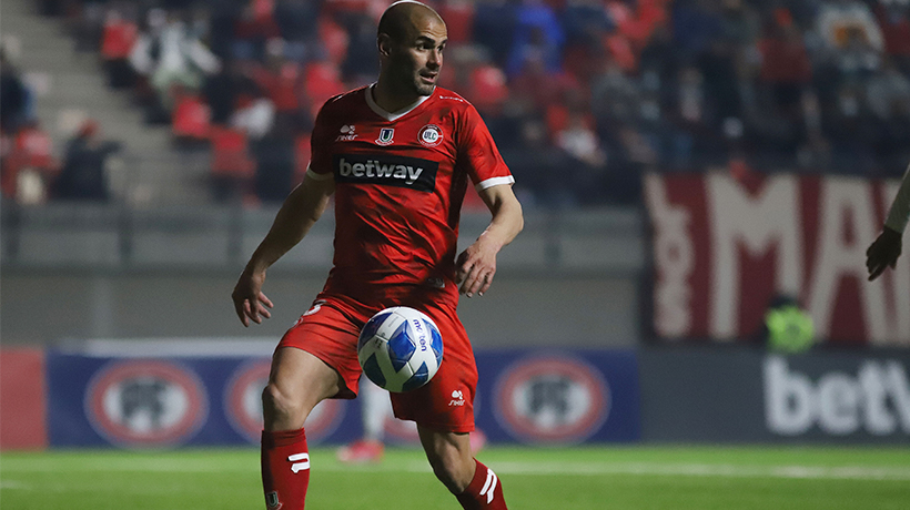 Sebastián “Sacha” Sáez cumplió 100 partidos en Calera y celebró con gol y triunfo: “Es primera vez que me pasa en mi carrera” Sebastián “Sacha” Sáez cumplió 100 partidos en Calera y celebró con gol y triunfo: “Es primera vez que me pasa en mi carrera”