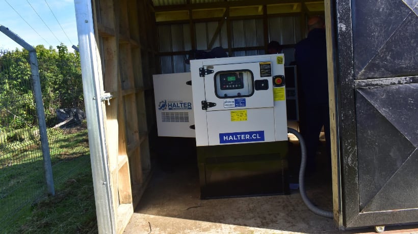 Quinchao: Entregan generador de respaldo a la comunidad de isla Linlin en Quinchao Quinchao: Entregan generador de respaldo a la comunidad de isla Linlin en Quinchao