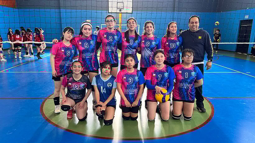 Osorno: Liceo Carmela Carvajal de Prat se corona campeón del voleibol escolar femenino municipal 2025 Osorno: Liceo Carmela Carvajal de Prat se corona campeón del voleibol escolar femenino municipal 2025