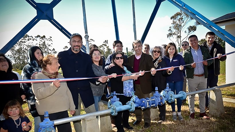 Vecinos del sector Pajonal de Maullín recibieron pozo profundo Vecinos del sector Pajonal de Maullín recibieron pozo profundo