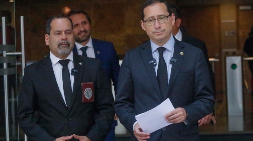 Allanamiento a Codelco: Fiscalía confirmó incautación de los teléfonos de Máximo Pacheco y Andrés Music