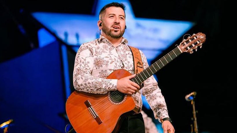 Líder de Entremares logró recuperar preciada guitarra robada: “Andaré con más prudencia”