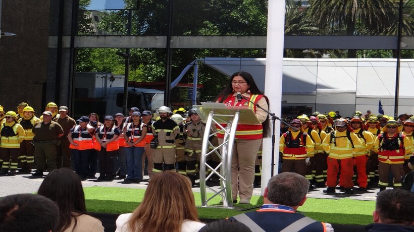 Presentan Plan Operativo de Prevención y Respuesta ante Incendios Forestales para el 2025-2026 en La Araucanía Presentan Plan Operativo de Prevención y Respuesta ante Incendios Forestales para el 2025-2026 en La Araucanía