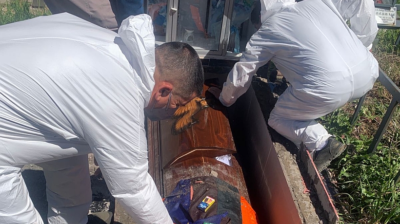 Trasladaron al cementerio municipal de Castro cuerpo exhumado en Dalcahue Trasladaron al cementerio municipal de Castro cuerpo exhumado en Dalcahue