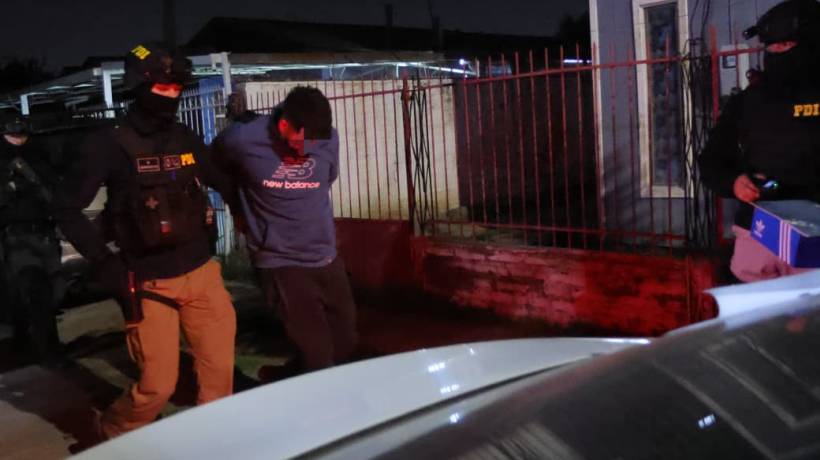 Operativo logra la detener a parte de una banda que simulaban ser técnicos para robar cables de cobre: se le acreditaron 17 delitos en Biobío Operativo logra la detener a parte de una banda que simulaban ser técnicos para robar cables de cobre: se le acreditaron 17 delitos en Biobío