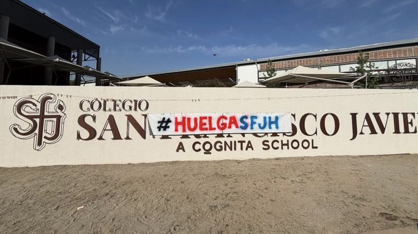 Trabajadores del Colegio San Francisco Javier de Huechuraba iniciaron huelga indefinida Trabajadores del Colegio San Francisco Javier de Huechuraba iniciaron huelga indefinida