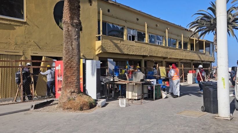 Por fin recuperarán histórico edificio del Balneario Municipal de Antofagasta Por fin recuperarán histórico edificio del Balneario Municipal de Antofagasta