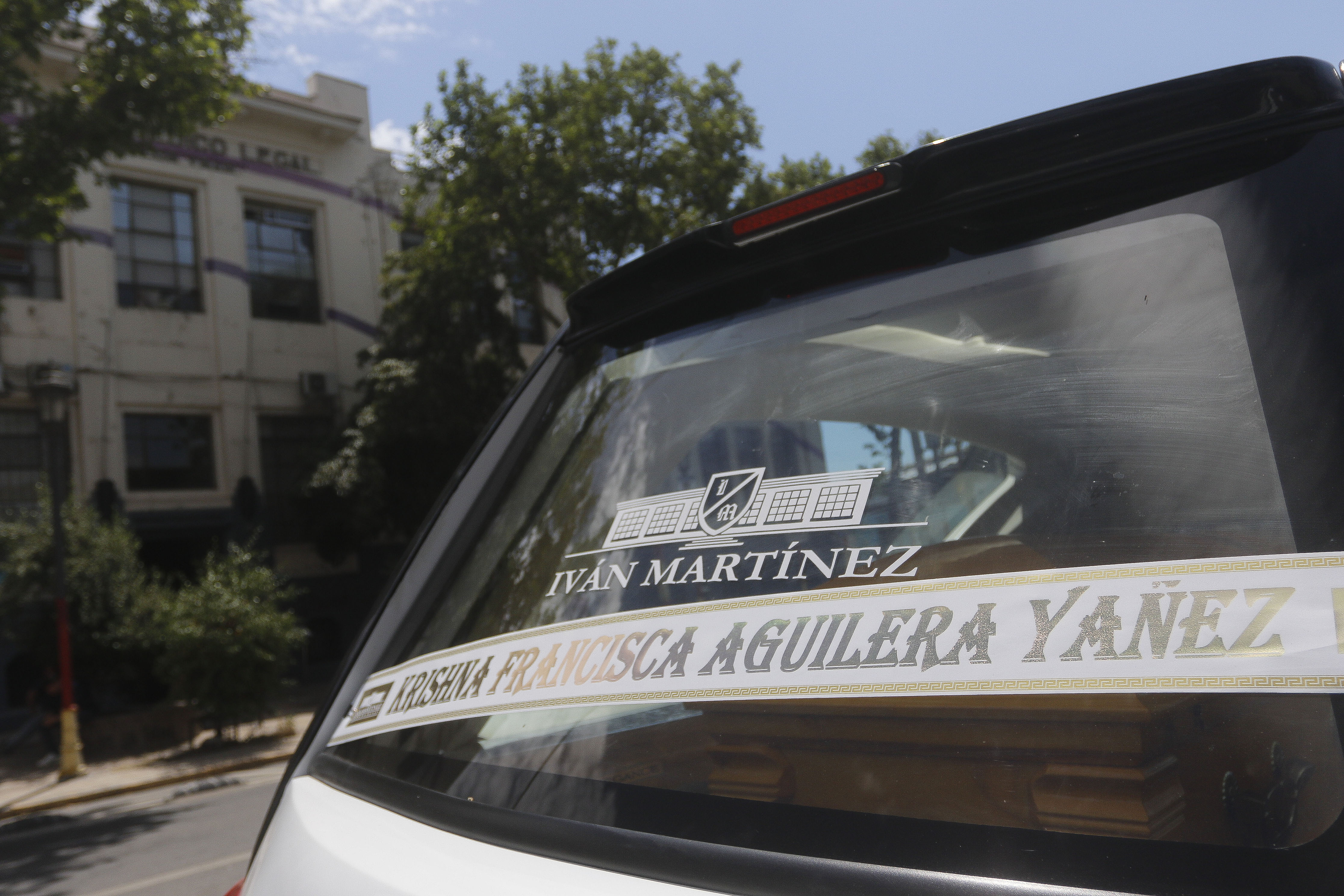 Caso Krishna Aguilera: Cuerpo de la joven fue entregado a sus familiares por el SML Caso Krishna Aguilera: Cuerpo de la joven fue entregado a sus familiares por el SML