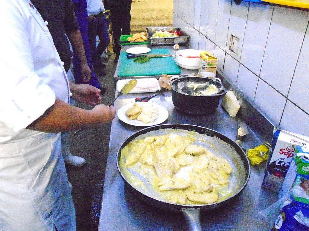 Angol: Capacitan a internos de la cárcel para elevar estándares de alimentación Angol: Capacitan a internos de la cárcel para elevar estándares de alimentación