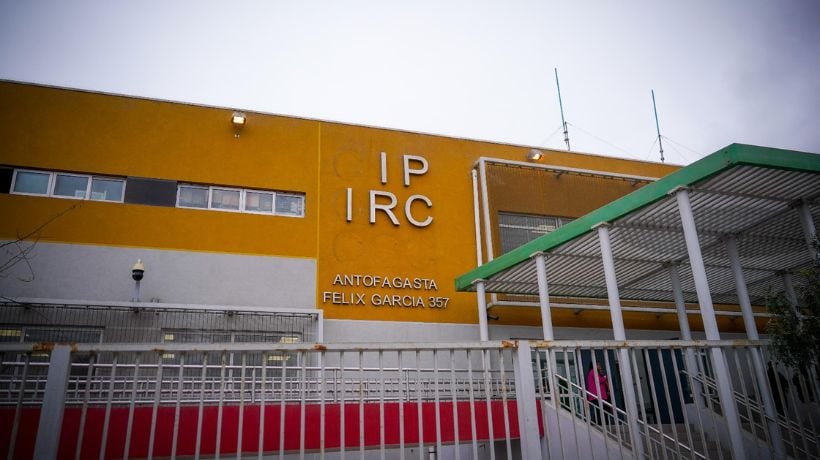 Exitoso traslado de jóvenes marca inicio de operaciones del nuevo centro de justicia juvenil de Antofagasta Exitoso traslado de jóvenes marca inicio de operaciones del nuevo centro de justicia juvenil de Antofagasta